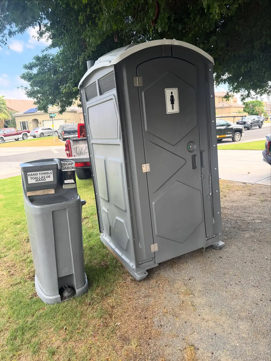 Gray deluxe flushing unit with handwashing station